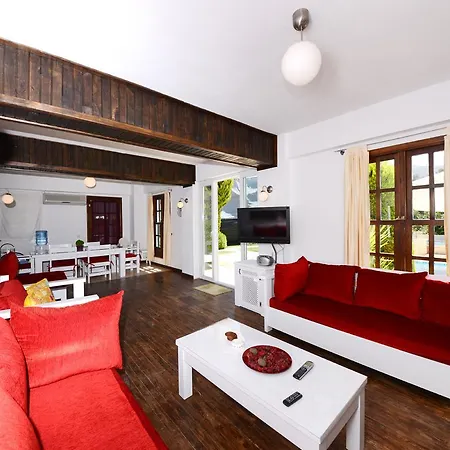 Villa Mese *