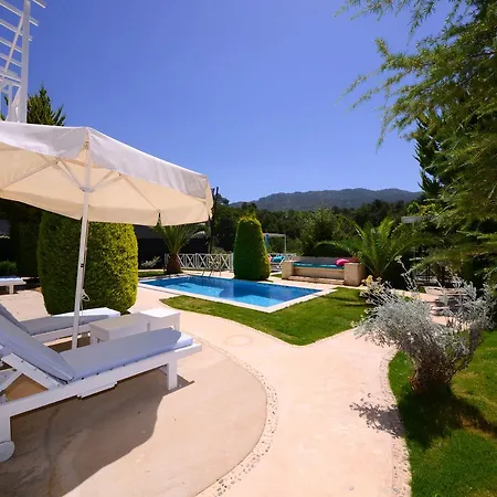 Villa Mese *