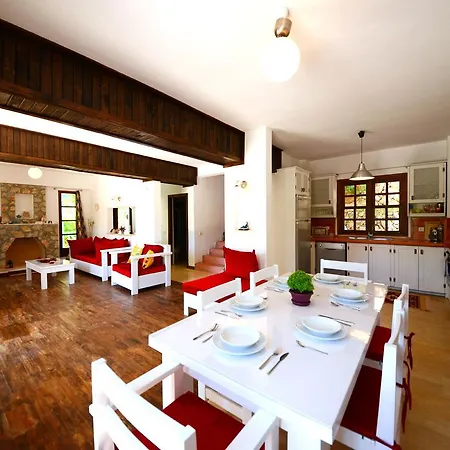 Villa Mese *